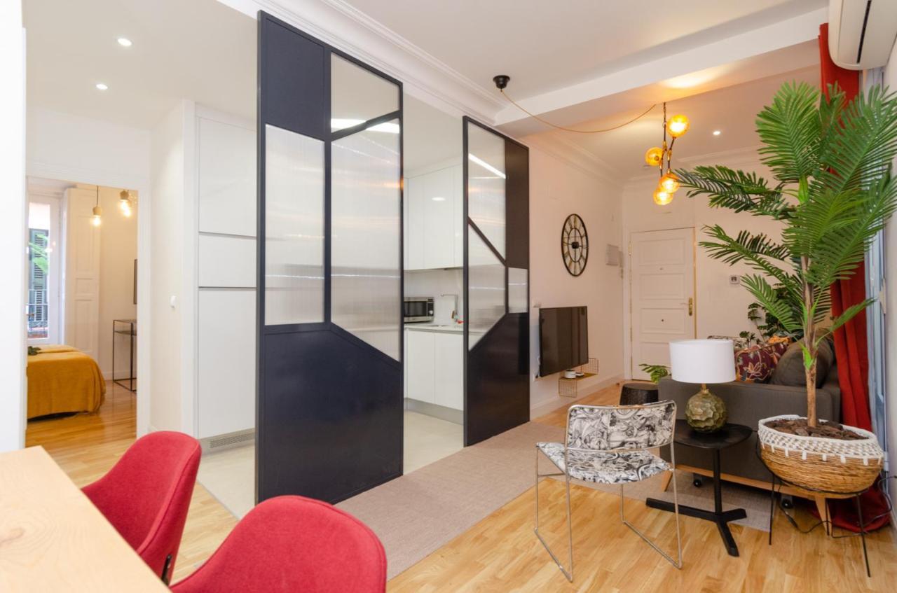 Palacio Premium Stay Мадрид Екстериор снимка